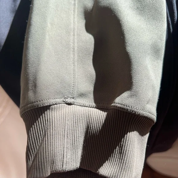 2 pairs Lululemon work or travel pants. Size 12 - Picture 10 of 12